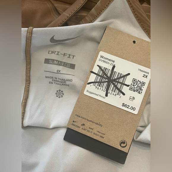 Nike Luxe Slim Fit Training Tank TOP SHIRT NWT Size 2X - Picture 8 of 9